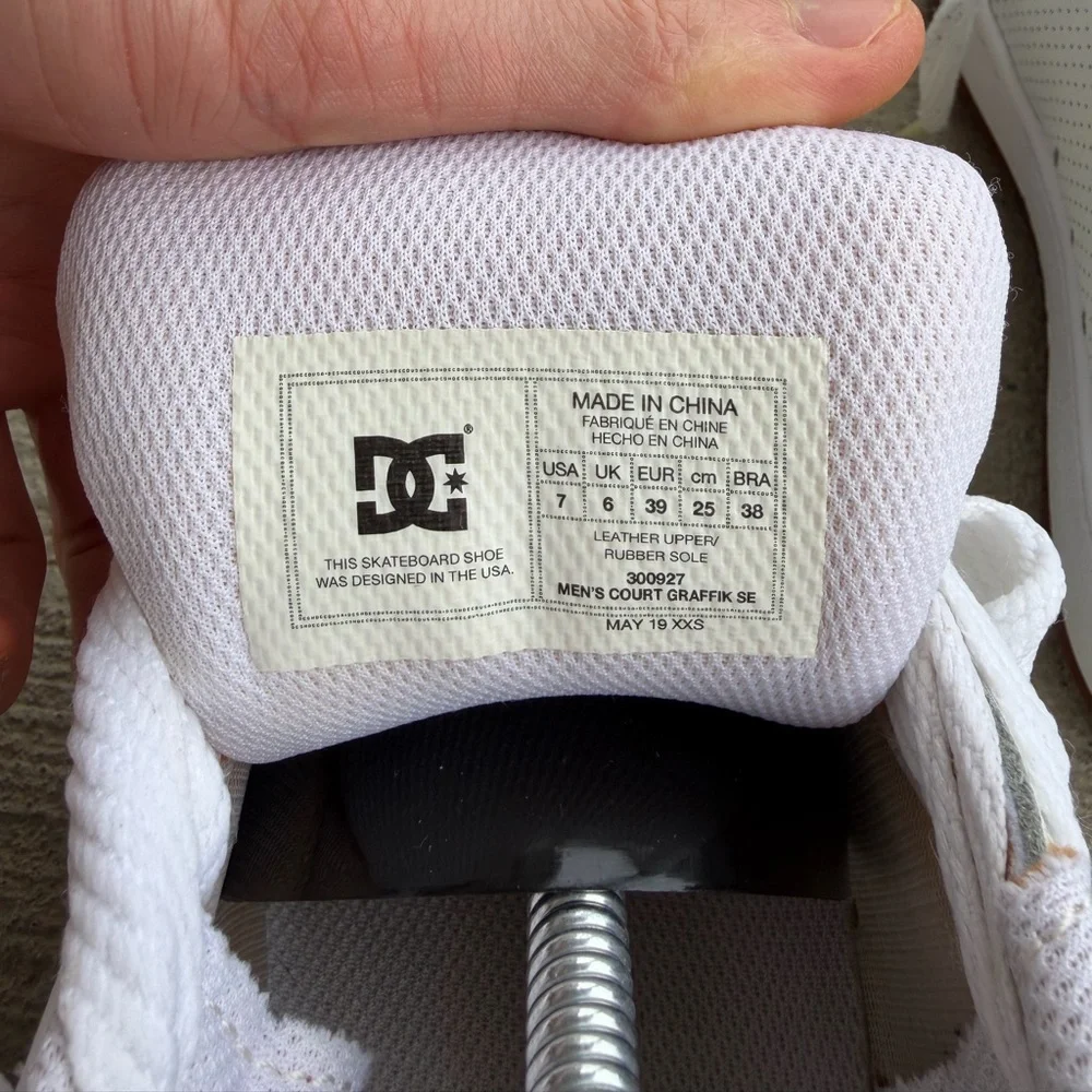 DC Court Graffik SE Skate Shoes 300927 White Gray Chunky Grunge Men’s Size 7 - Picture 6 of 12